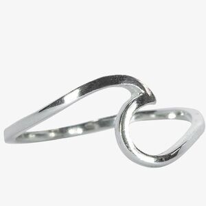 Pura Vida Shiny Silver Wave Ring
